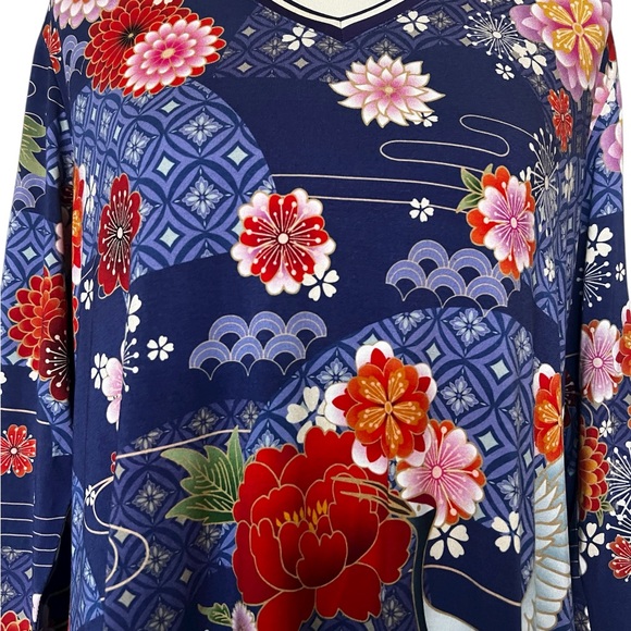 Johnny Was Large Pajaro Favorite 3/4 Sleeve V-Neck Multicolor Top NWT - Picture 2 of 9